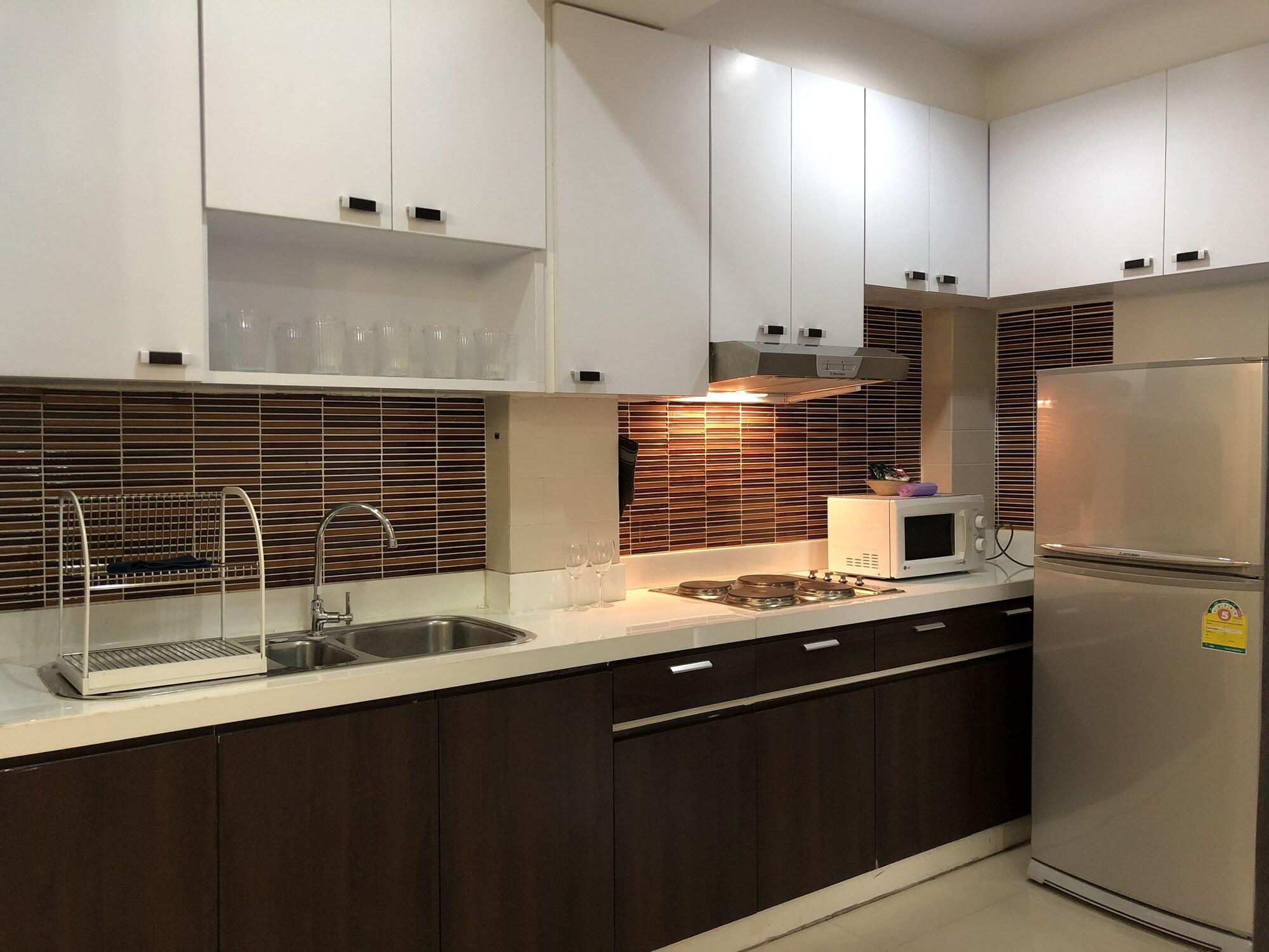 14 Place Sukhumvit Suites Μπανγκόκ Εξωτερικό φωτογραφία