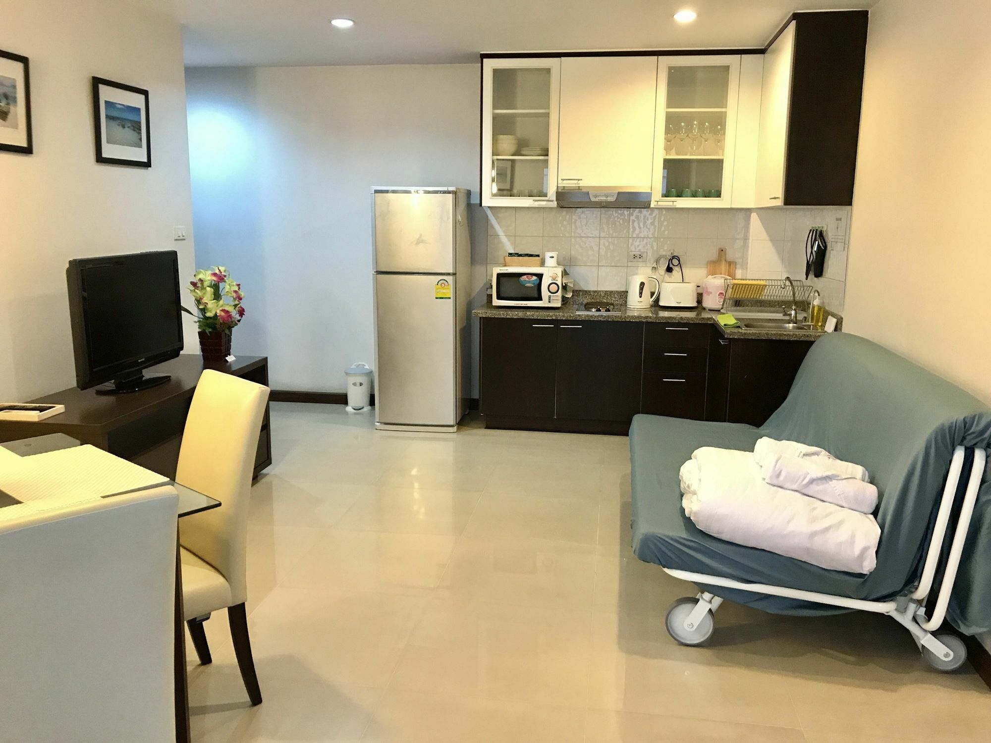 14 Place Sukhumvit Suites Μπανγκόκ Εξωτερικό φωτογραφία