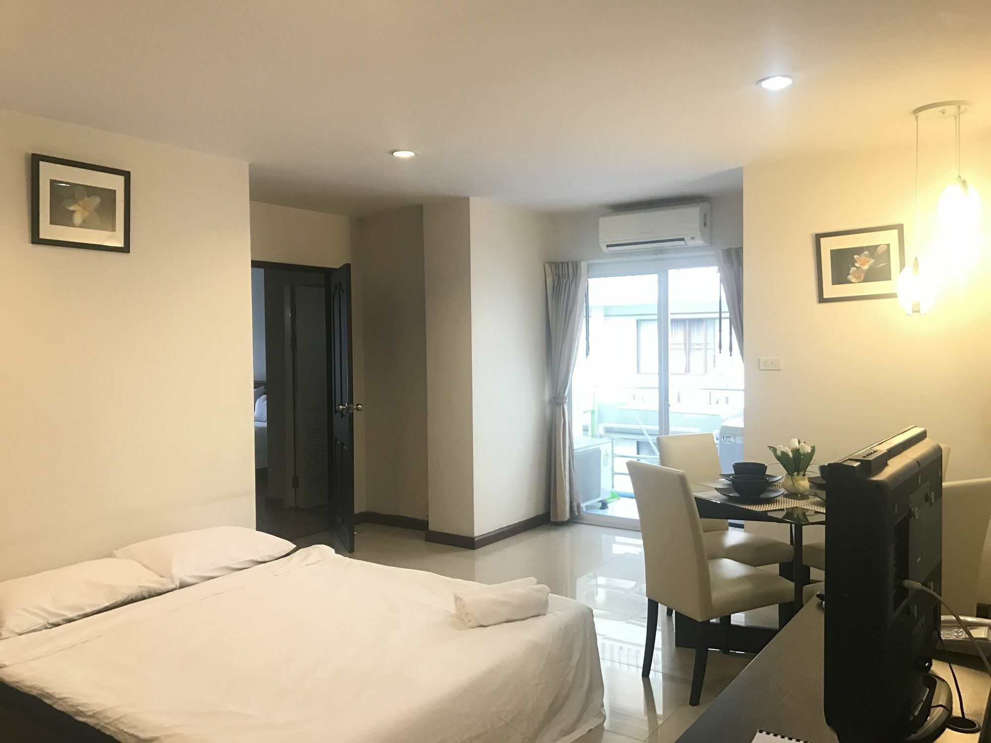 14 Place Sukhumvit Suites Μπανγκόκ Εξωτερικό φωτογραφία